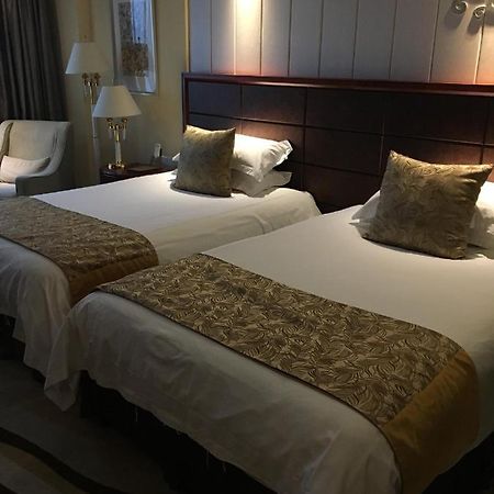 Ramada Yangzhou Baoying Hotel Exterior foto