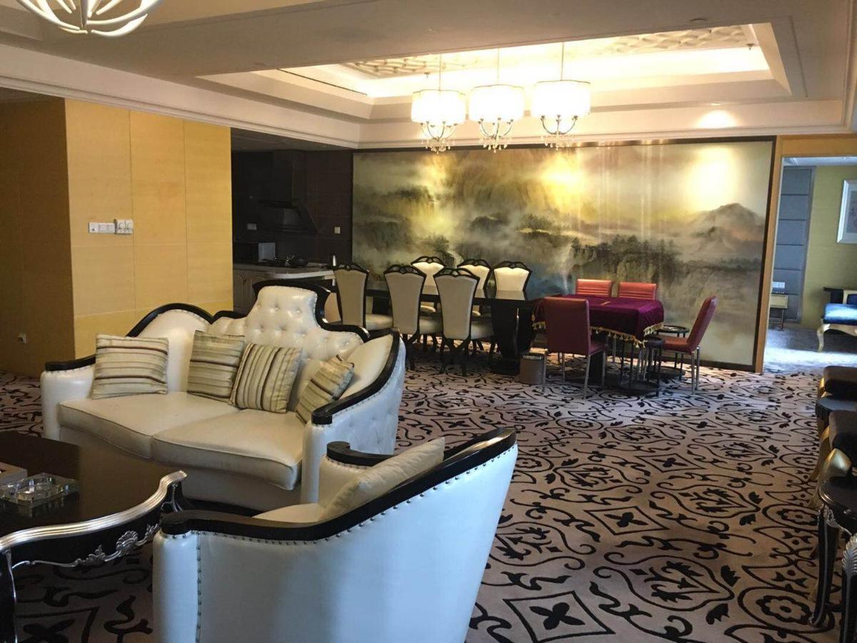 Ramada Yangzhou Baoying Hotel Exterior foto