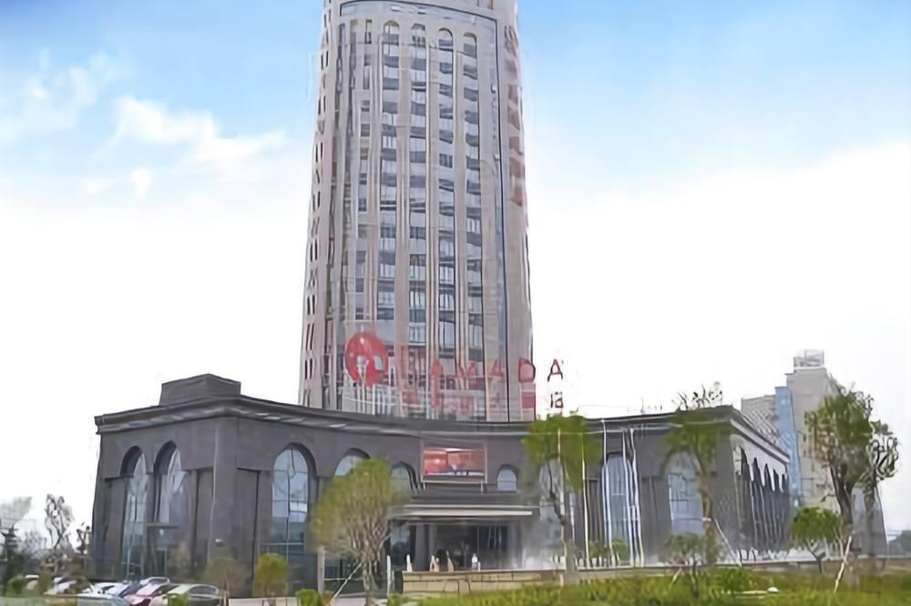 Ramada Yangzhou Baoying Hotel Exterior foto
